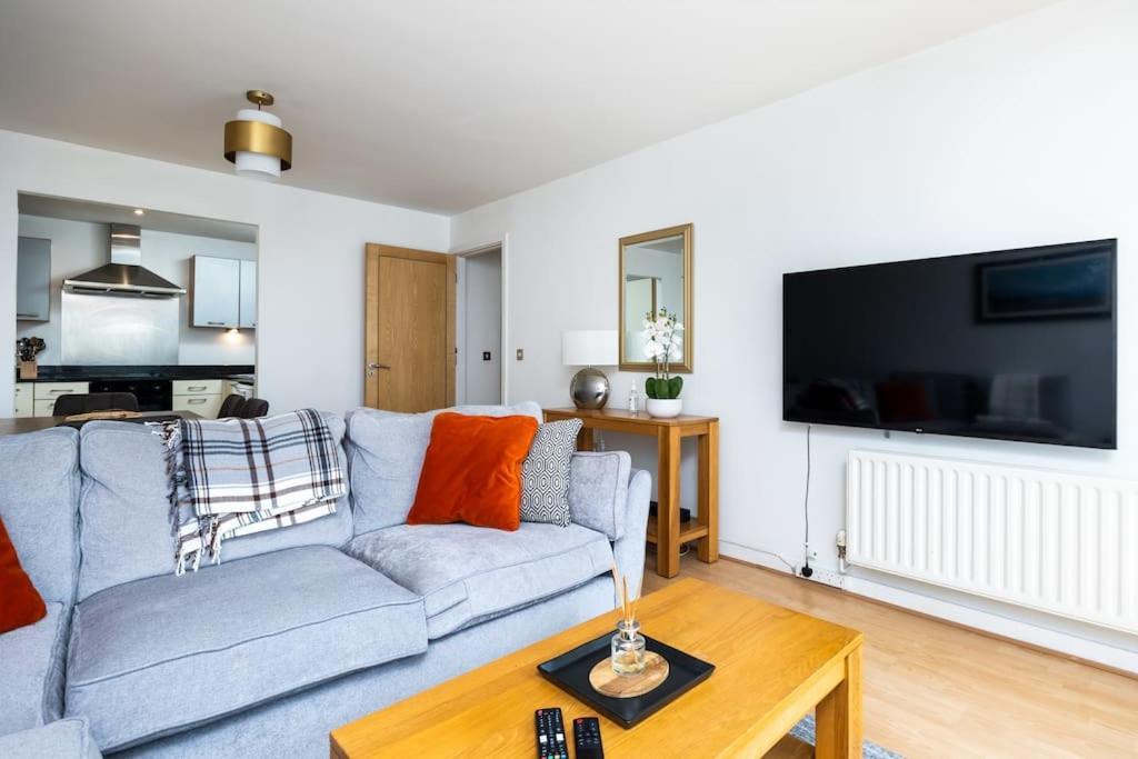 Lovely 2 Bedroom Apartment With Balcony Dublin Eksteriør bilde